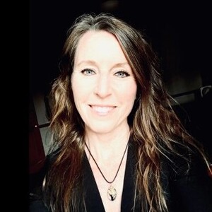 Julianne Kirby